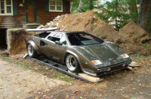 Американец построил в подвале [копию Lamborghini]