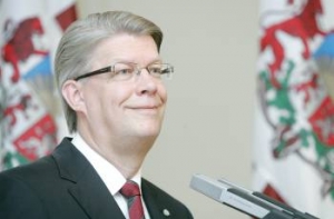 Тейкманис: Затлерс может [скоро поехать в Москву]