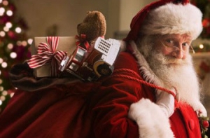 Польский Дед Мороз [угнал экскаватор], требуя подарки для детей