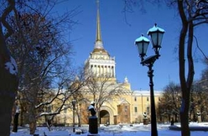 В Санкт-Петербурге [реконструируют здание Адмиралтейства]