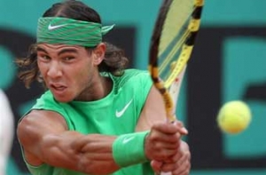 Надаль [признан самым популярным человеком] в Испании