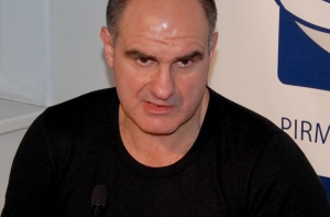 Депутат: Полицейских [не пускают на акцию протеста]