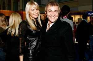 Дмитрия Диброва [бросила молодая жена]