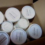 Латвийцы [накормили депутатов творогом] (дополнено)