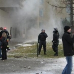 За участие в беспорядках [в Вильнюсе посадили 15 человек ]