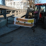 Крестьяне: Решение правительства [не совсем соответствует требованиям]