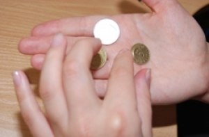 Большинство жителей Латвии [будущая пенсия не интересует]