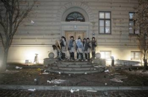 22% жителей [поддерживают захват зданий Сейма] и правительства