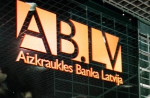 ЦЗПП запретил Aizkraukles banka [единолично менять условия договоров]