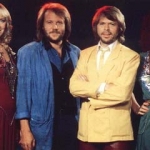 Двойники [ABBA спели для Путина за 28 тыс. долларов]