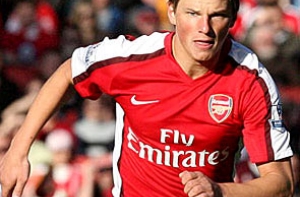 Аршавина в Англии [сравнили с Марадоной]