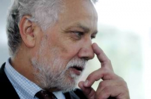 Бригманис [видит на должности премьера] Фейфериса