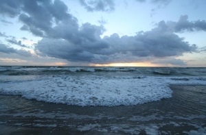 Родственники [утонувших моряков собираются] судиться