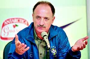 Уволен главный [тренер «Челси»]