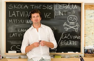 Стендзениекс [ждет появления «латвийского Обамы»]