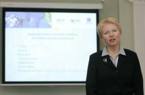 Коке: 2000 [учителей будут уволены]