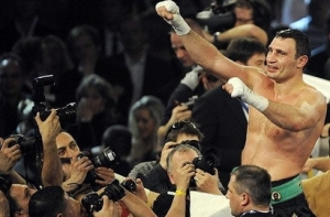 [Виталий Кличко нокаутировал] Хуана Карлоса Гомеса