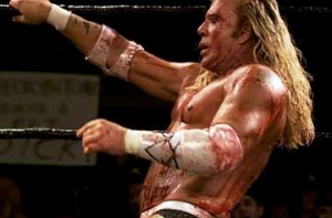 [Микки Рурк победил] чемпиона по рестлингу (видео)