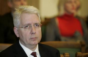 Лиегис: [Арбиданс ответит за выброшенные на ветер] 300 тысяч латов