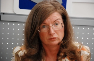 Госконтролер: [правительство опять идет по] позициям сметы