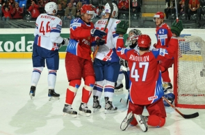 [Сборная России разгромила Францию] на чемпионате мира по хоккею