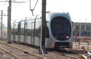 [Первый низкопольный трамвай] появится в Риге в 2010 году