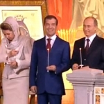 Телевизионщики на Пасху вновь [«повысили» Путина до президента]