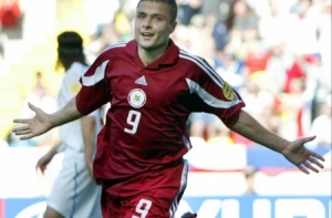 Марис Верпаковскис [забил свой 25-й гол]