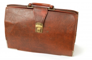 Чиновники [будут работать 4 дня в неделю]