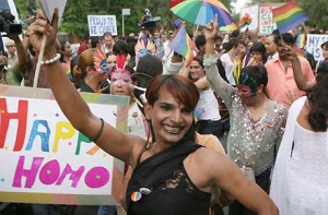 [Суд разрешил шествие] сексуальных меньшинств