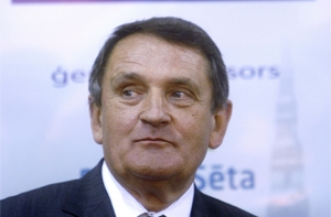 Вице-мэр Риги катается [по экзотическим странам]