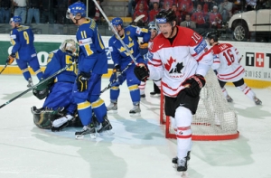 В финале чемпионата мира по хоккею [сборная России встретится с Канадой]