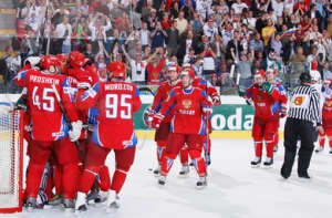 Сборная России [вышла в финал чемпионата мира по хоккею]