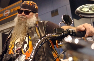 Из-за слета мотоциклистов в Юрмале [частично перекроют движение]