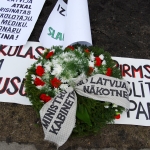 [Учителя готовы протестовать], если им снизят зарплату