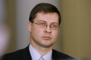 Домбровскис: [сюрпризов по сокращению бюджета] не будет