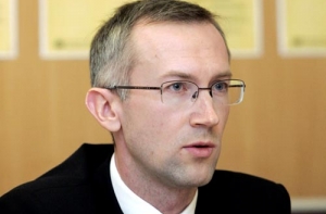 Вилкс: [заявления о недееспособности KNAB] - необъективны