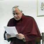 [Грузинских оппозиционеров отправили] в тюрьму за драку у парламента