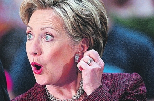 Хиллари Клинтон [сломала руку]