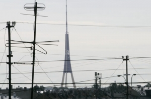 [Зарплаты руководителей LTV и Latvijas radio] остались прежними