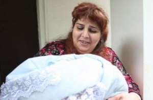 [Самую тяжелую маму в мире] выписали из роддома