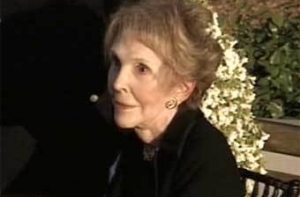 Нэнси Рейган рассказала [о «встречах» с покойным мужем]