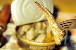 Россия запретила [латвийские шпроты со стафилококком]