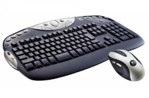 [Розетка может] считать информацию с компьютера