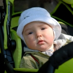 Эстония на 15% [увеличивает родительские пособия]