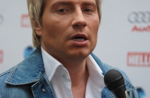 [Басков всегда пересматривает график] ради «Новой волны»