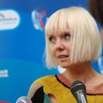 Валерия не рассчитывает [только на русскоязычного зрителя]