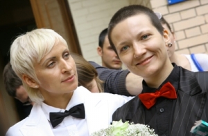 В Эстонии [могут разрешить] однополые браки