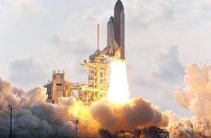 Специалисты NASA [починили шаттл «Индевор»]