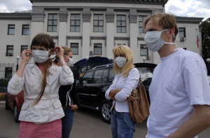 В Латвии пока выявлено лишь [12 случаев заболевания гриппом AH1N1]